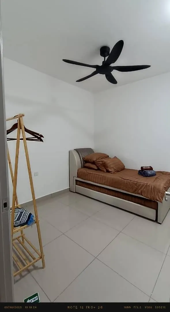 Tiraii Homestay Panorama Johor Bahru 0*,  Malásia