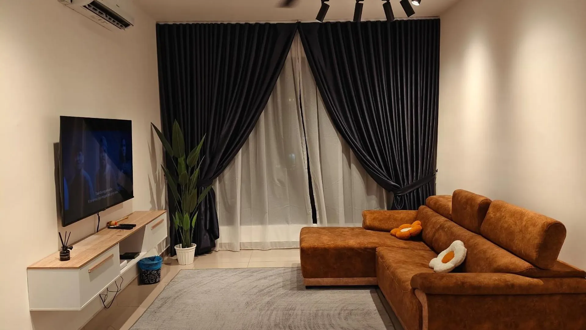 Tiraii Homestay Panorama Johor Bahru Malásia